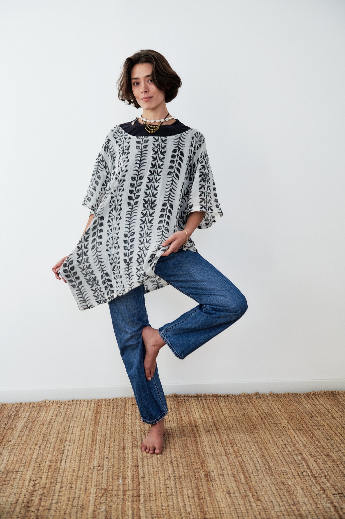ERAYA Tee • CHARCOAL
