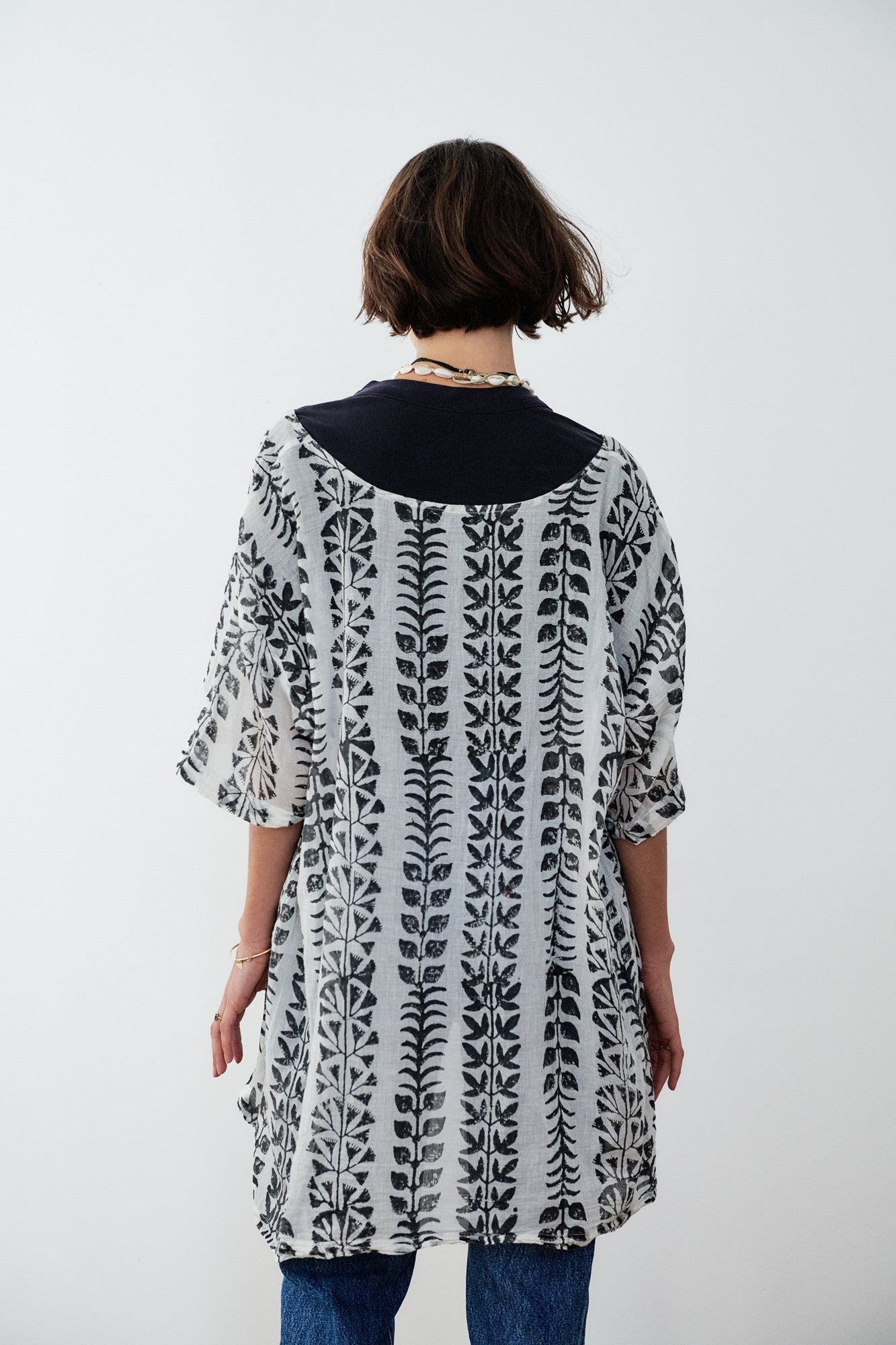 ERAYA Tee • CHARCOAL